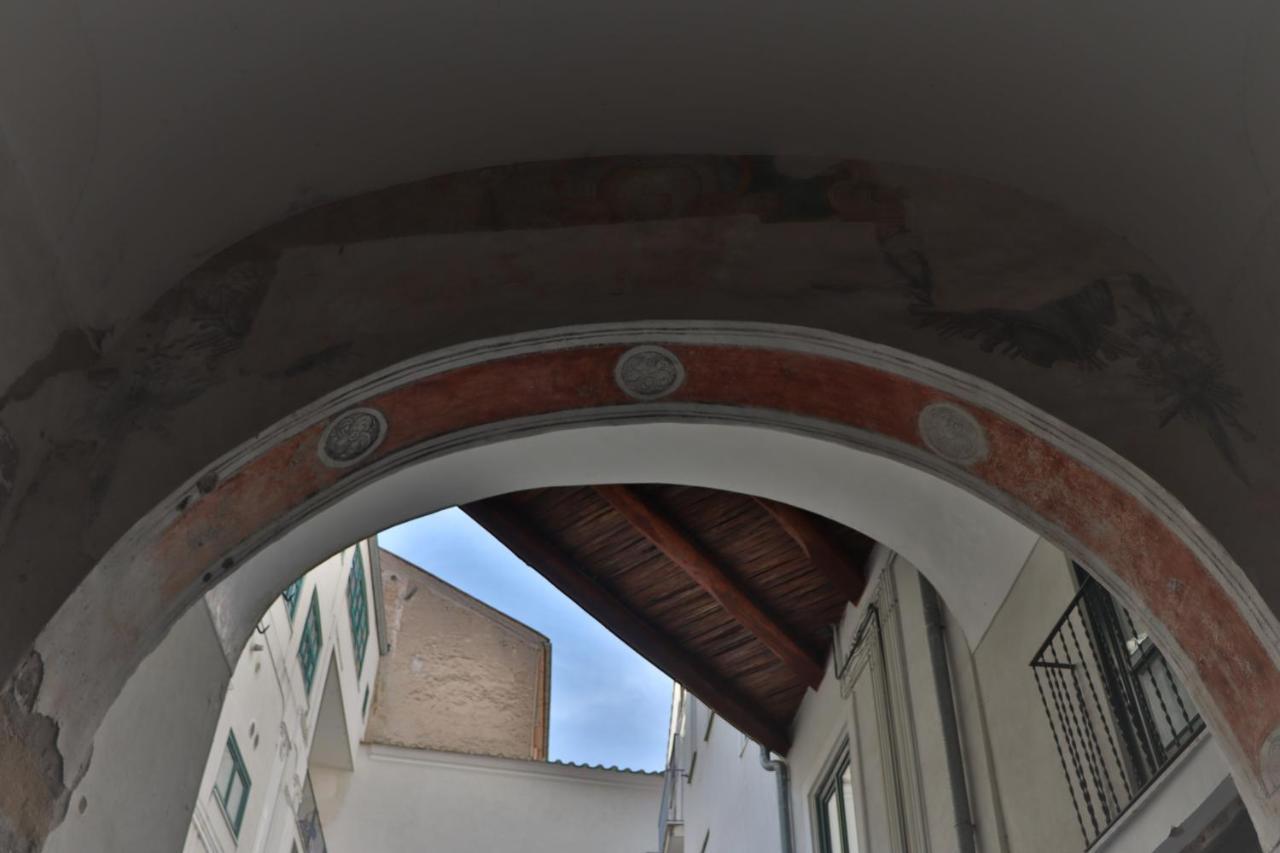 Apartamento Arcadia 55 Salerno Exterior foto